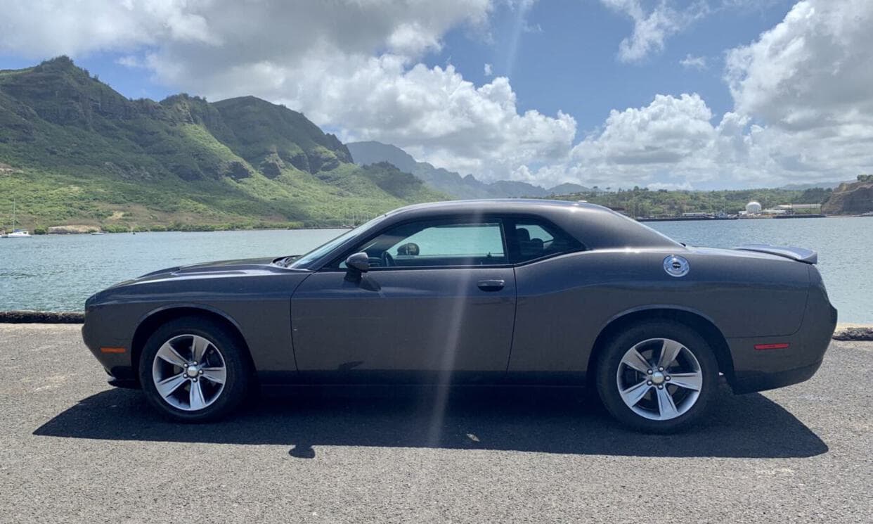 Picture of the car https://aliiphotos.s3.us-west-2.amazonaws.com/dodgeChallenger2019_22/image3.jpg